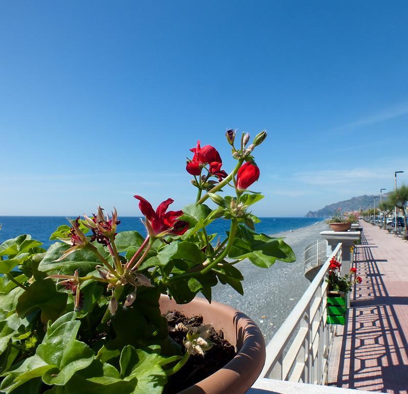 La Zagara Bed & Breakfast Furci Siculo Exterior photo